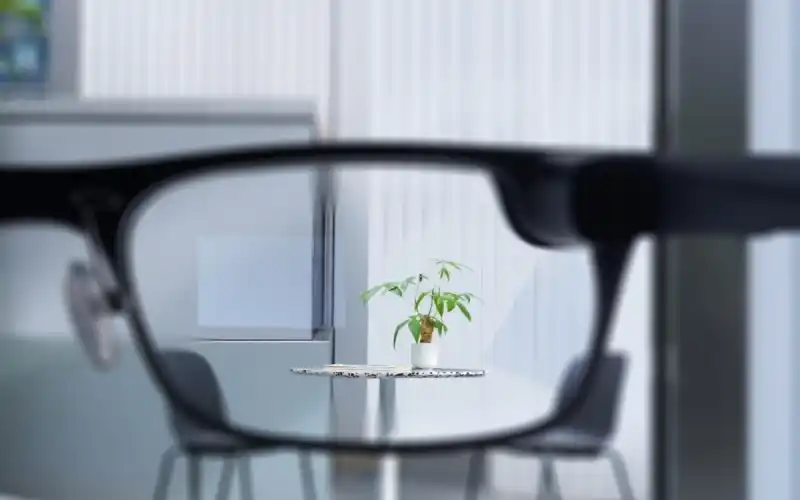 Oppo показа прототип на своите леки AR очила Air Glass 3 XR с вграден гласов AI асистент