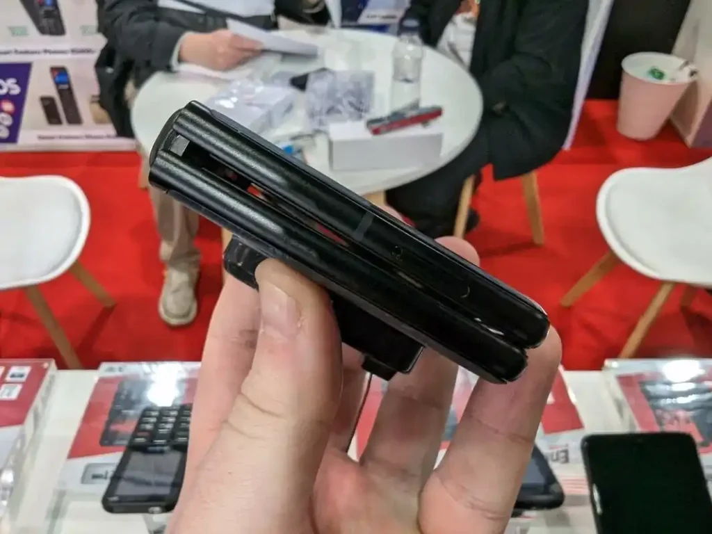 Най-евтиният сгъваем смартфон на световния пазар. Представен е Energizer Ultimate U660S само за 500 евро