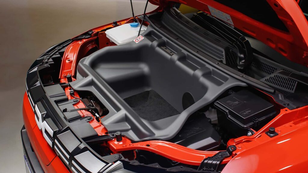Новата Dacia Spring ще се предлага на същата достъпна цена, но е изцяло обновена