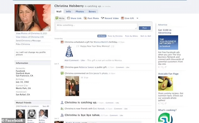 Facebook стана на 20: Ето как е изглеждал при стартирането си и колко много се е променил оттогава