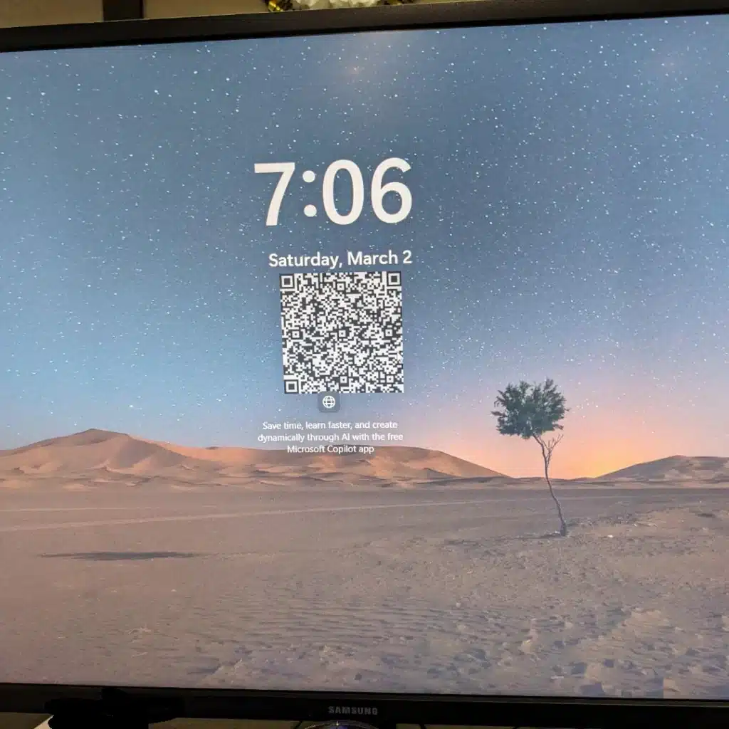 Огромен QR код на заключения екран? Наглостта на Microsoft надхвърли всички граници