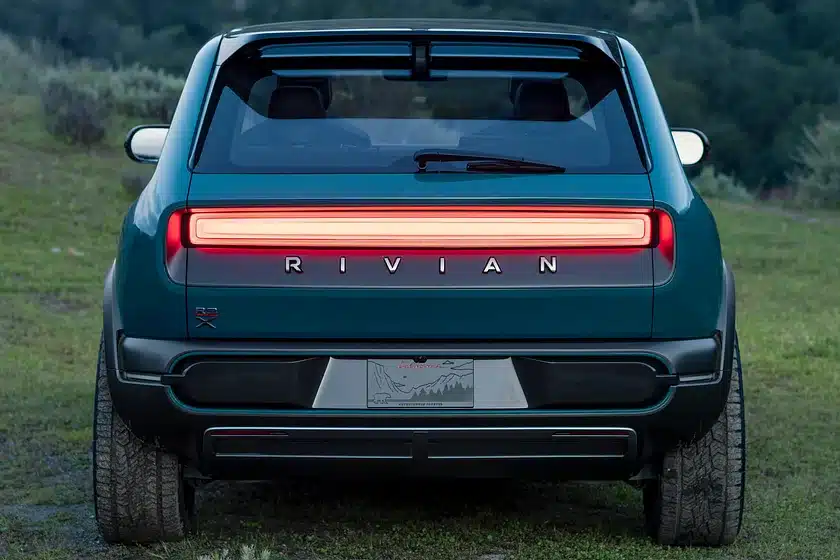 Мнение: Rivian R3X е духовен наследник на Lancia Delta Integrale.