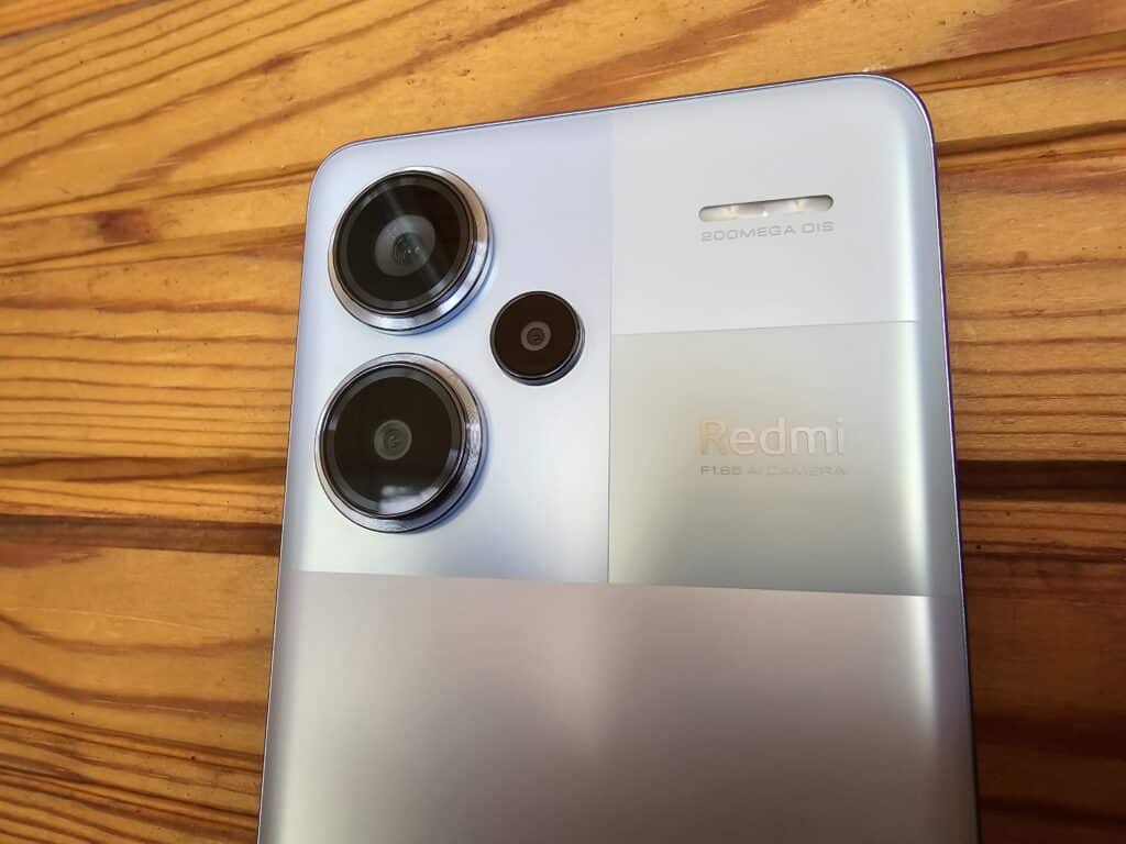 Xiaomi Redmi Note 13 Pro+: Най-добрият смартфон в своя клас?