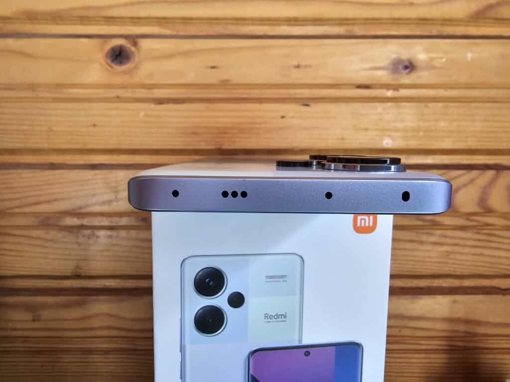 Xiaomi Redmi Note 13 Pro+: Най-добрият смартфон в своя клас?