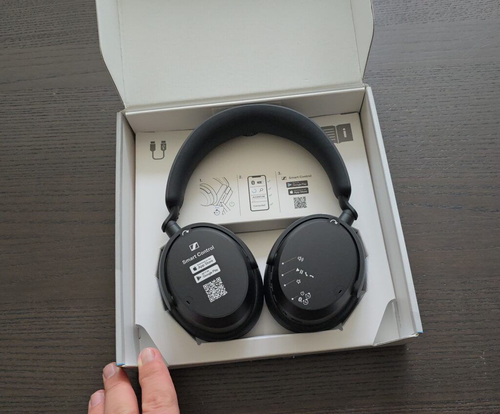 Sennheiser Accentum Wireless – удобни, изгодни и с чудесен звук