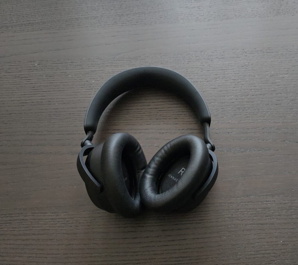 Sennheiser Accentum Wireless – удобни, изгодни и с чудесен звук