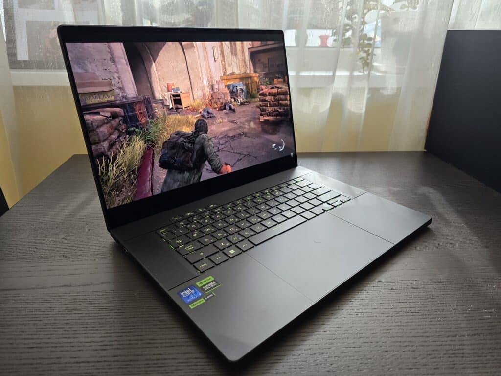 ROG Zephyrus G16 (GU605): Мощност, прецизност и елегантност