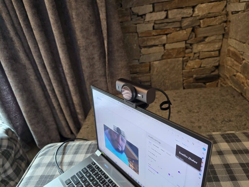 Logitech MX Brio качва видео комуникацията ви на следващо ниво