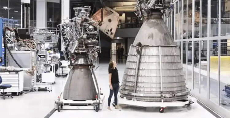 Изобщо не подозирате колко всъщност е голям StarShip на SpaceX