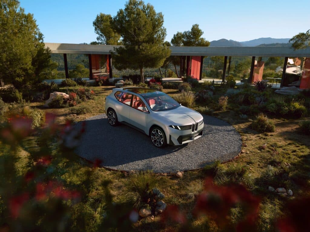 Така изглежда Neue Klasse като SAV: BMW Vision Neue Klasse X