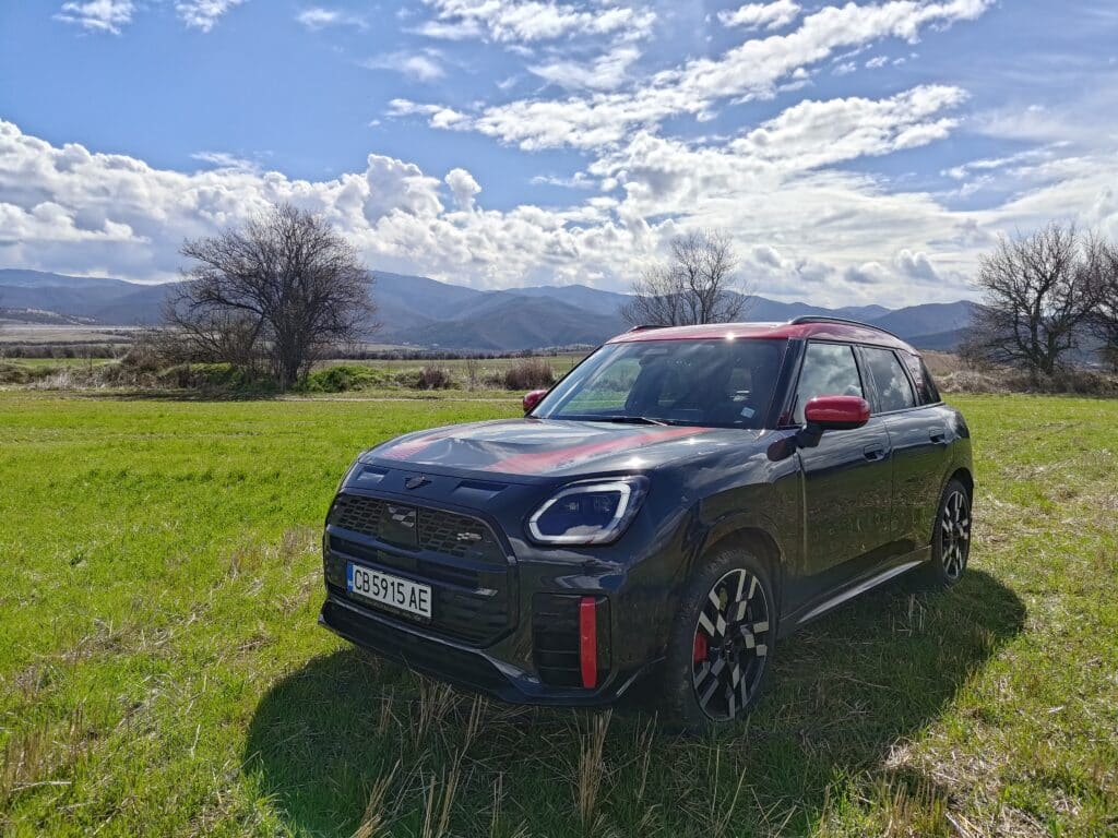 Шофирахме новото MINI Countryman