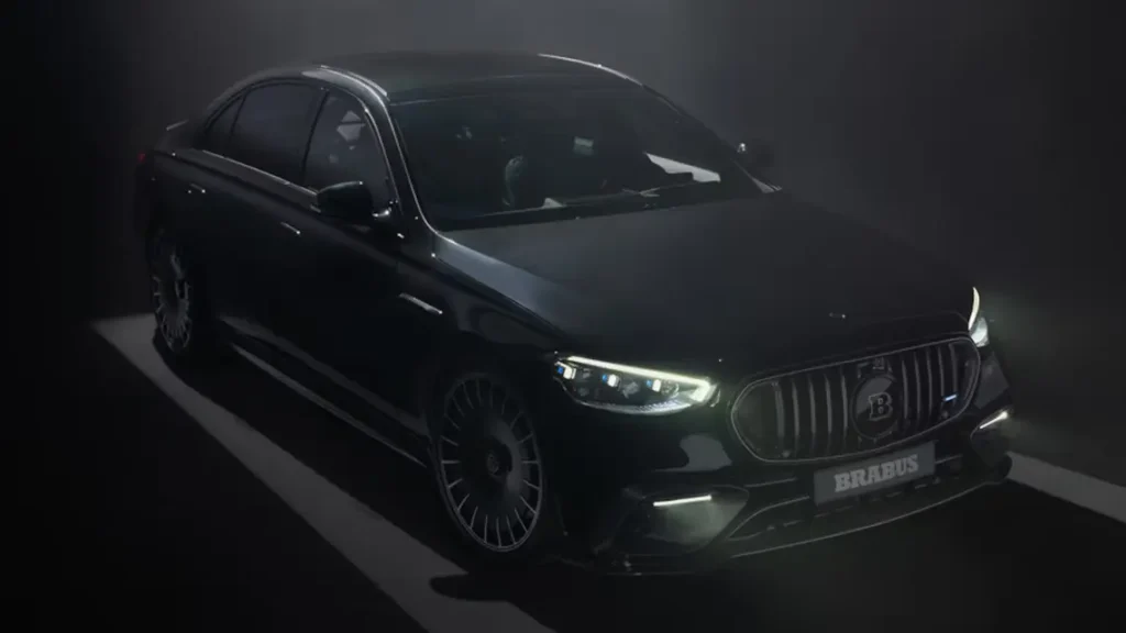 Brabus е главен претендент за титлата “Перфектен автомобил” със своите 917 к.с. в костюм на лимузина