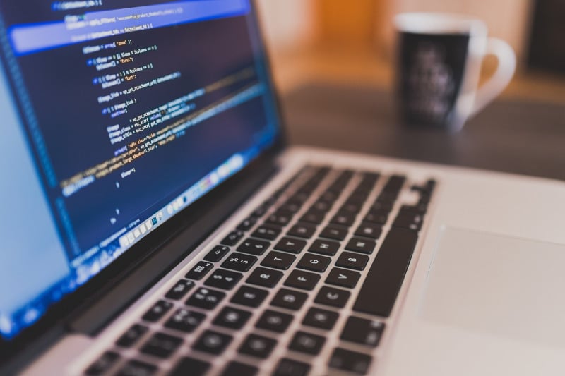 Проектът за руски аналог на GitHub е отложен – все още не са преведени пари за него