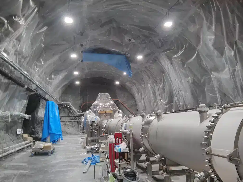 Интерферометрите LIGO и Virgo възобновиха наблюденията на гравитационни вълни