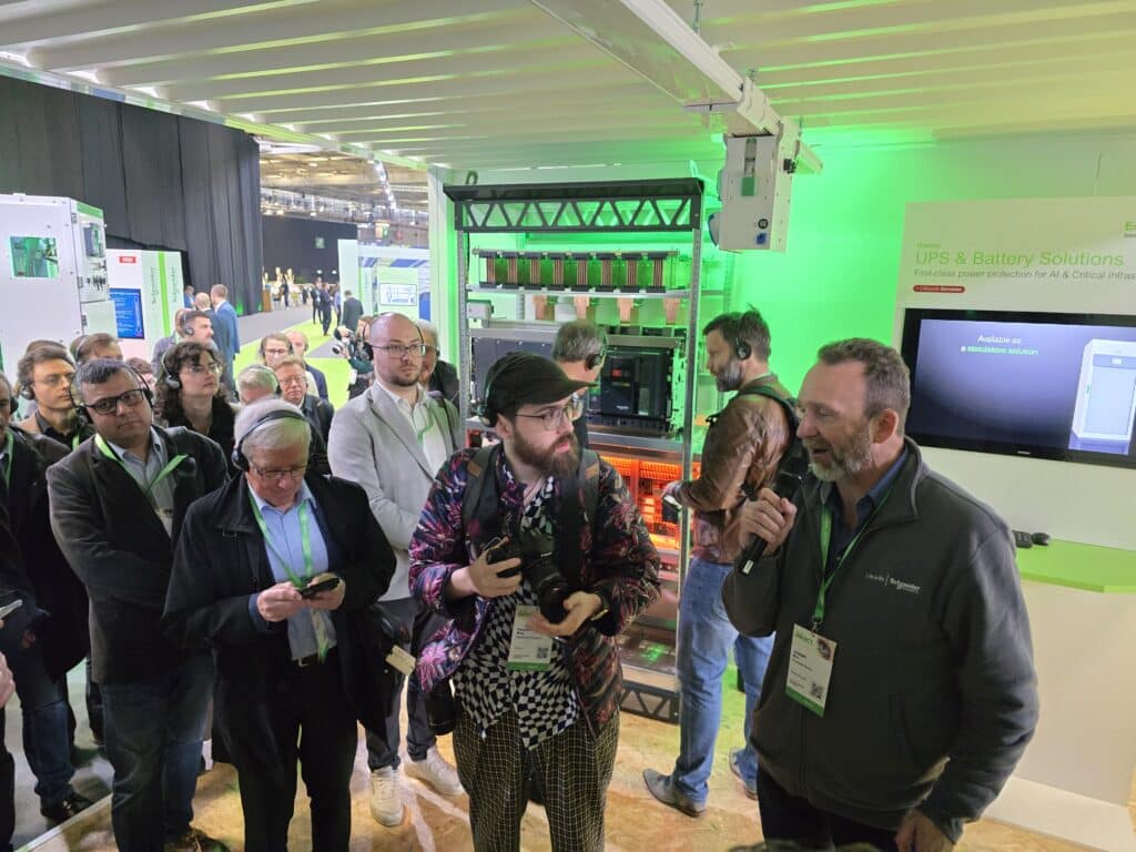 На Innovation Summit в Париж Schneider Electric обявява последните си иновации и сътрудничества