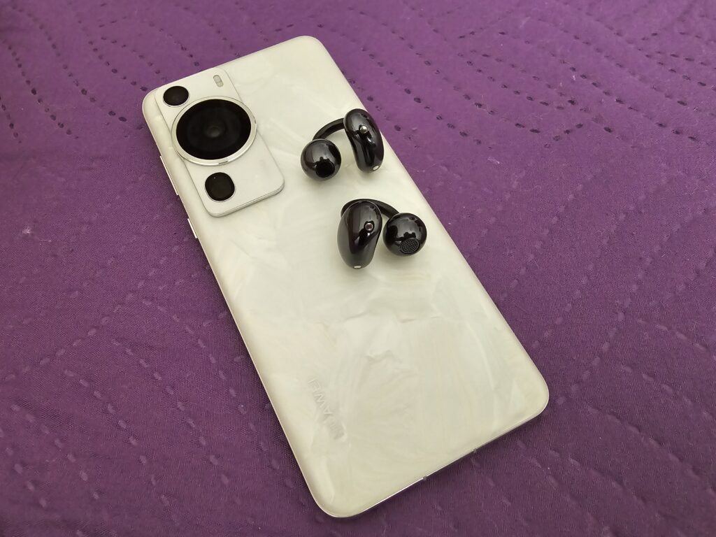 Huawei FreeClip – леки слушалки с иновативен дизайн и отличен комфорт при носене