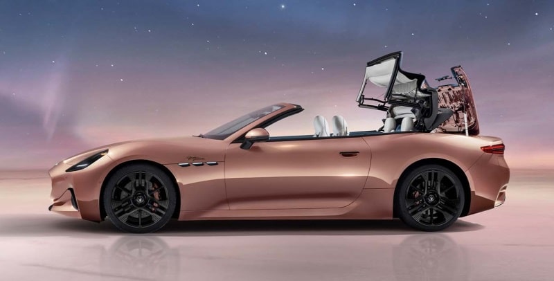 Maserati представи луксозния кабриолет GranCabrio Folgore с 3 електромотора и ускорение от 0 до 100 за 2,8 секунди