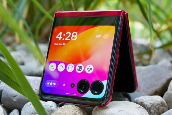 Кои са очакваните през 2024 г. сгъваеми смартфони: ето и моделите
