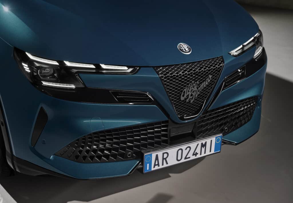 Всичко, което трябва да знаете за MILANO – първият електромобил на Alfa Romeo