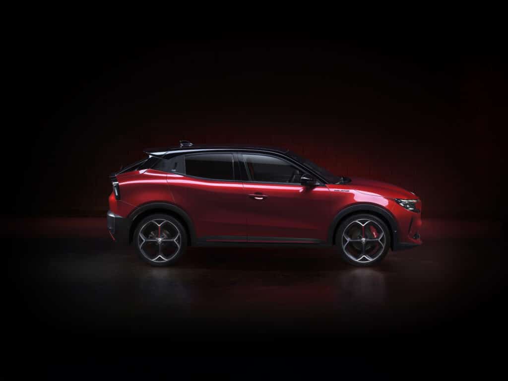 Всичко, което трябва да знаете за MILANO – първият електромобил на Alfa Romeo