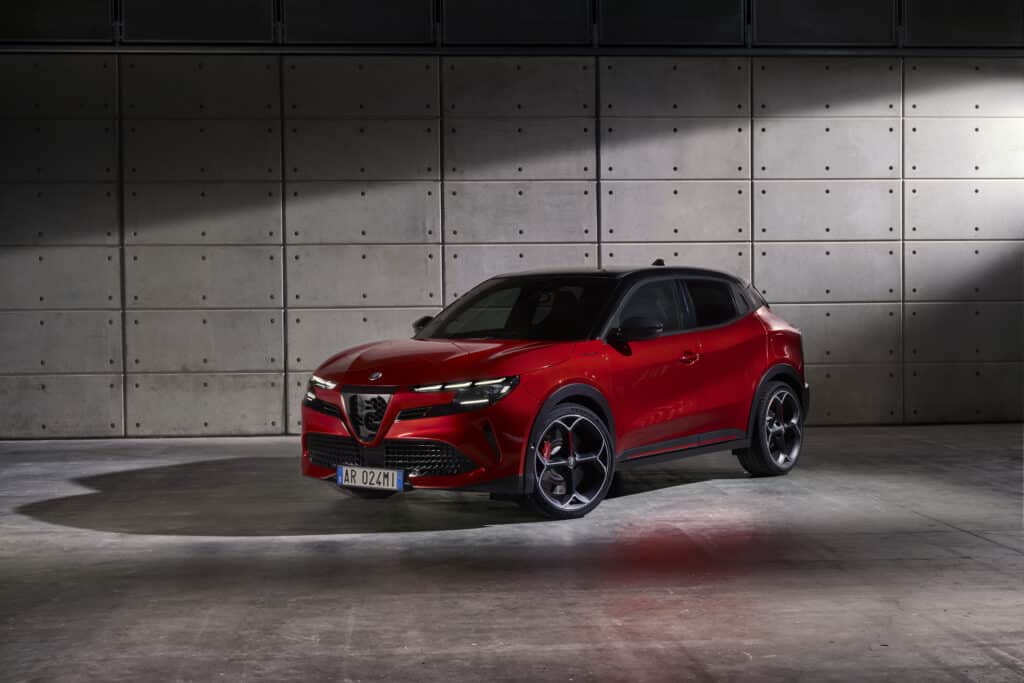 Всичко, което трябва да знаете за MILANO – първият електромобил на Alfa Romeo
