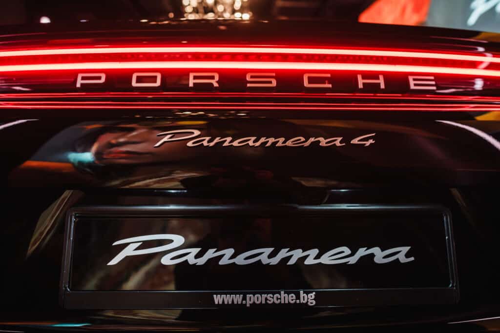 Новото Porsche Panamera бе представено официално в България