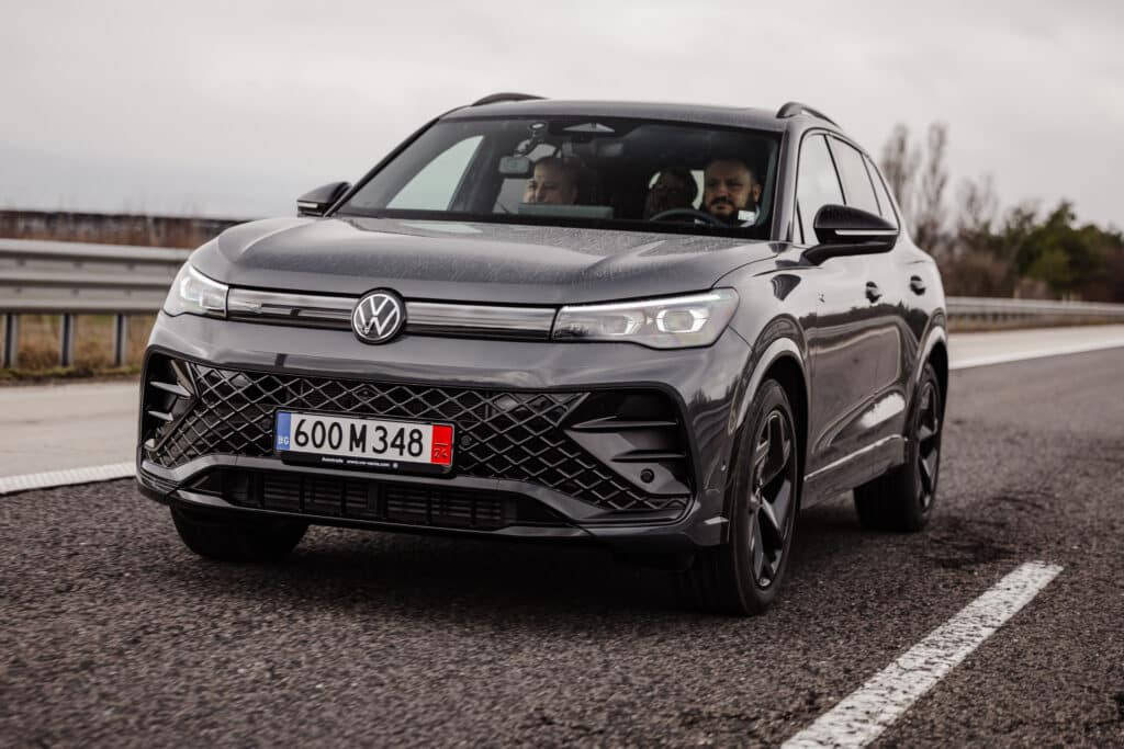 Новият Tiguan е в България, добавяйки функции и удобства от премиум класа в бестселъра на  Volkswagen