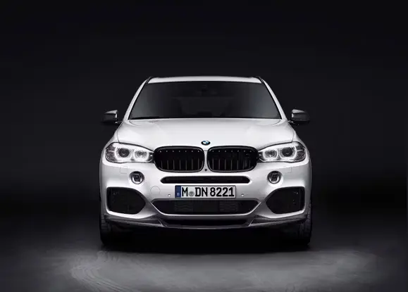 Историята на „бъбреците“ на BMW