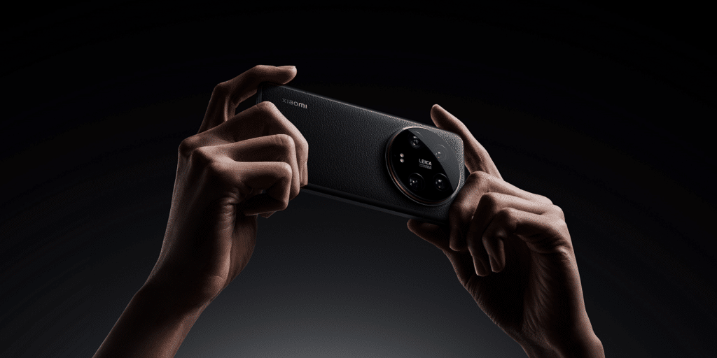 Vivacom предлага новия флагман Xiaomi 14 Ultra в комплект със смарт часовник