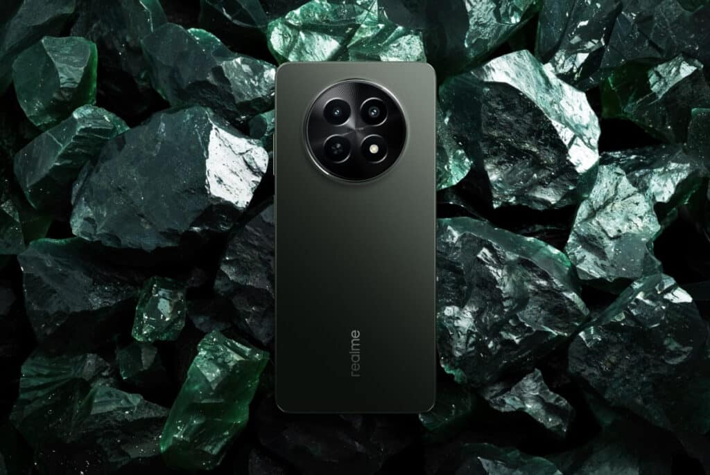 Представена е 5G версия на струващия €120 смартфон Realme C65, задвижван от чип Dimensity 6300