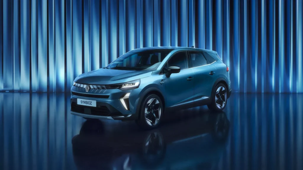 Renault предсдтави компактния кросоувър Symbioz с хибридна установка и огромен багажник