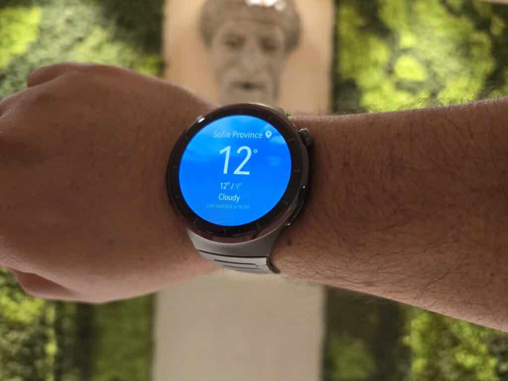 Излитаме в космоса с новия HUAWEI WATCH 4 Pro Space Edition