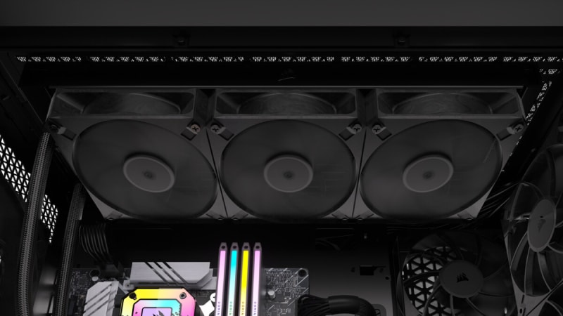 Corsair пусна компютърните вентилатори RS MAX с дебелина 30 мм
