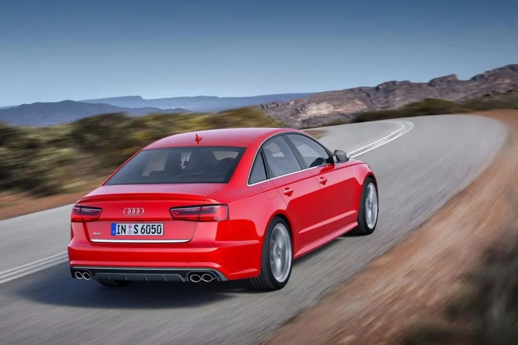 Audi A6 C7 (2011-2018) Плюсове. Минуси. Конкуренти. Оценка