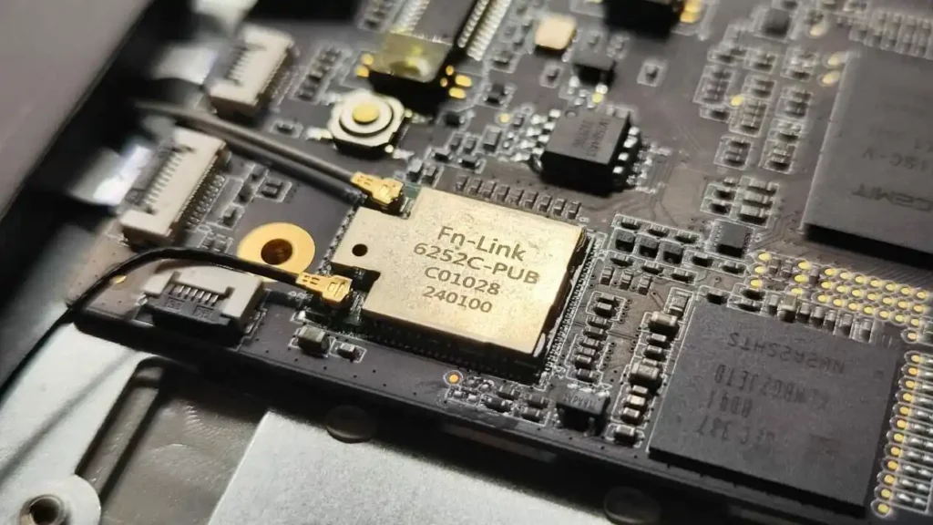 Още един китайски процесор с RISC-V архитектура. Това е Key Stone K1 X60, а лаптопът, базиран на него струва само 0