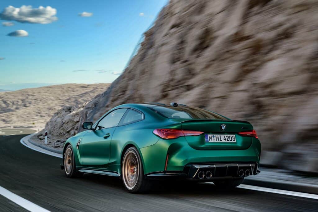 Новото BMW M4 CS – уверена динамика във всяка ситуация