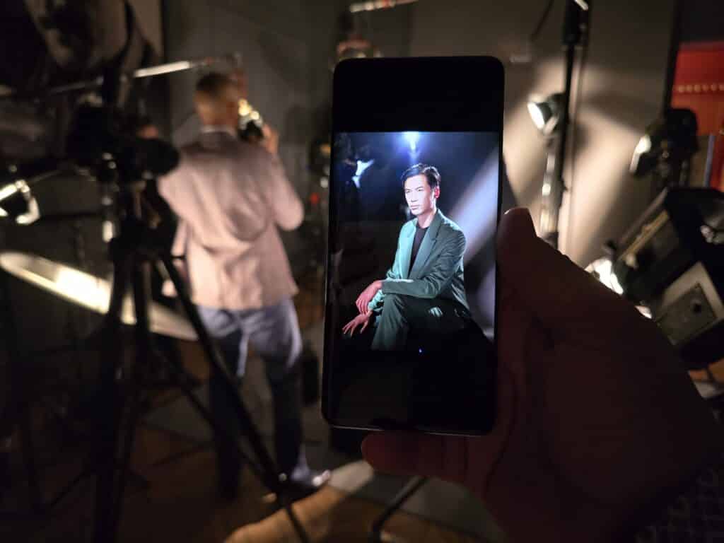 HONOR революционизира портретната фотография с представянето на серията HONOR 200 в Европа