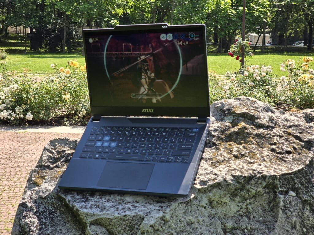MSI Cyborg 14: Гейминг лаптоп, еквивалент на малък спортен автомобил