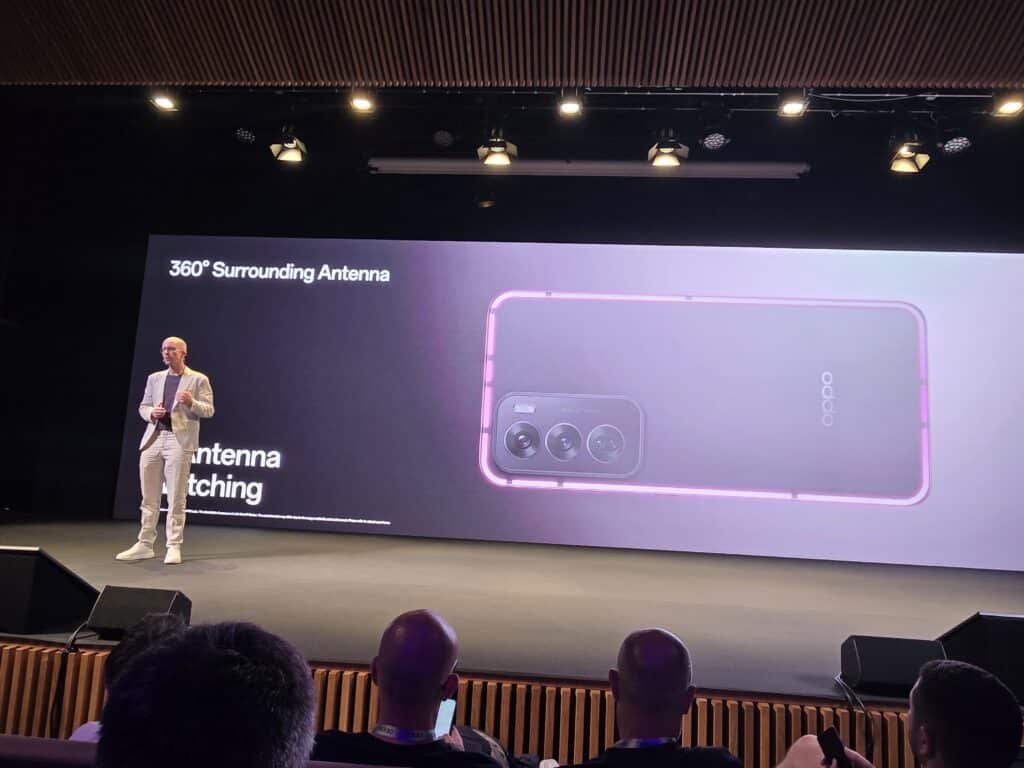 Oppo представи новите Reno 12 и Reno 12 Pro с усъвършенстван изкуствен интелект