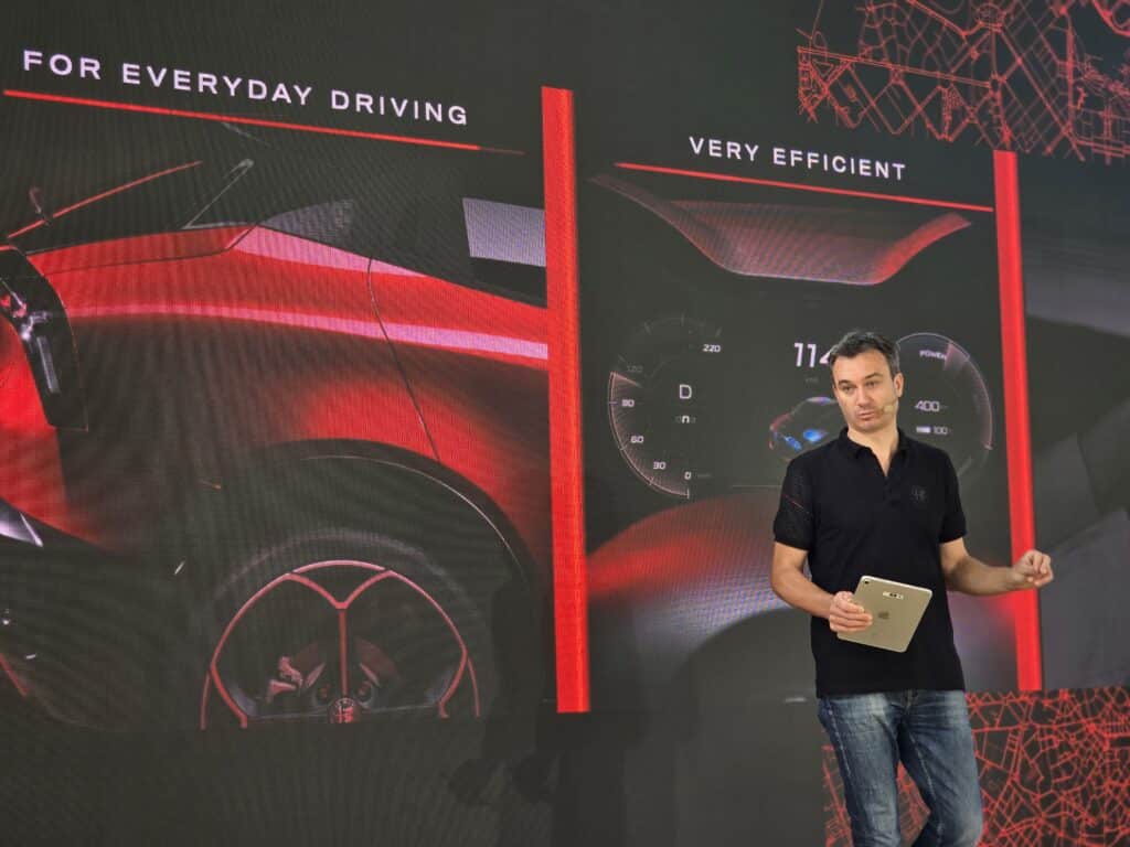 Alfa Romeo Junior: Новата ера за компанията започва с този компактен спортен автомобил