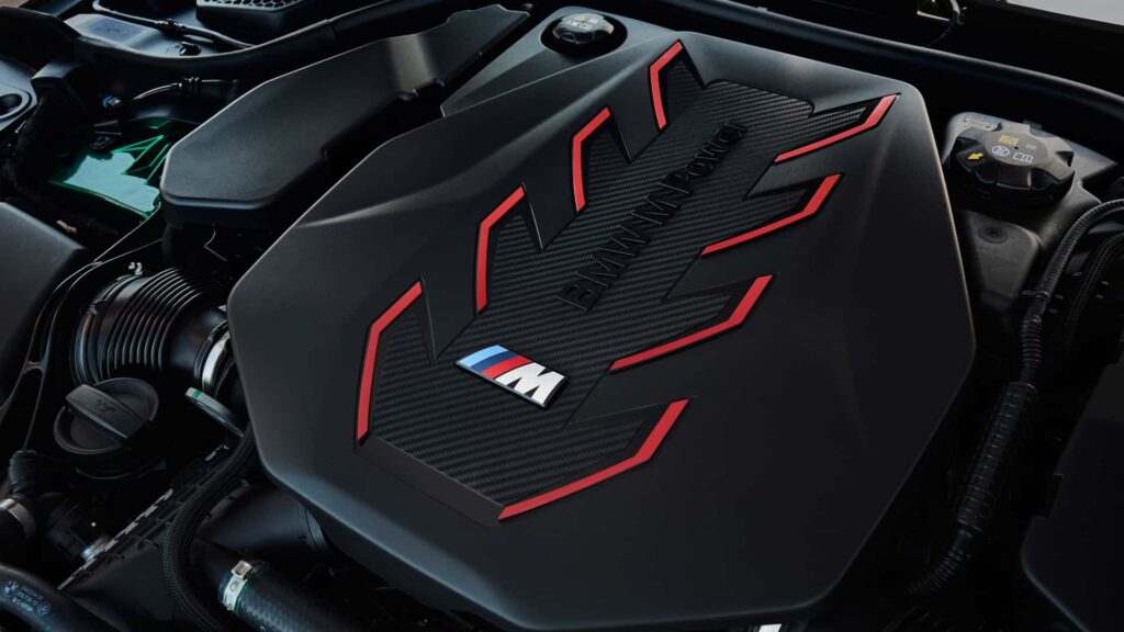 BMW представи новата М5-ца с Plug-In Hybrid задвижване със 717 к.с.
