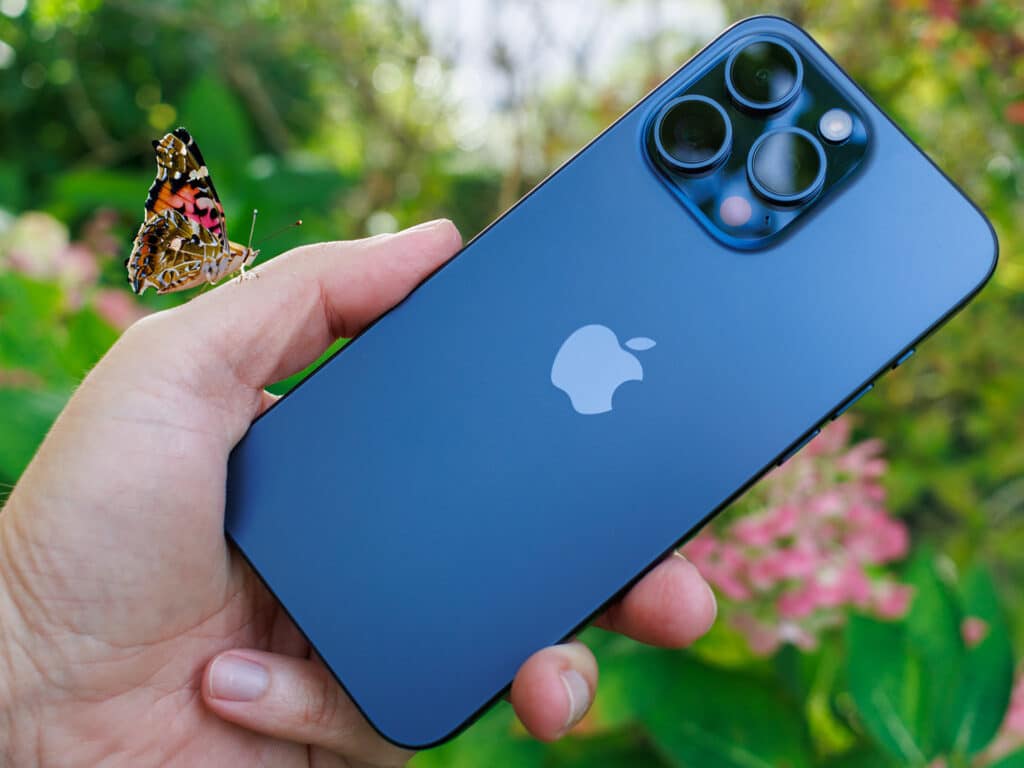 Apple е първата компания, която ще бъде обвинена от ЕС по закона DMA заради монопола си в App Store