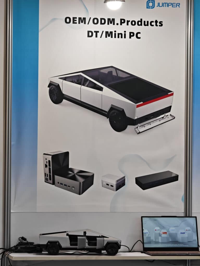 На Computex 2024 бе представен миникомпютър под формата на Tesla Cybertruck