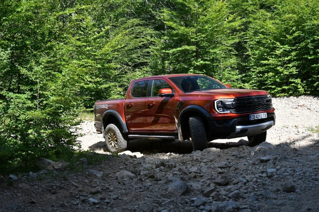 Новото поколение Ford Ranger и Ford Bronco: Истински звезди на пътя и извън него