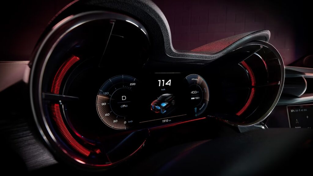 Alfa Romeo Junior Veloce с 280 к.с. готов за дебют