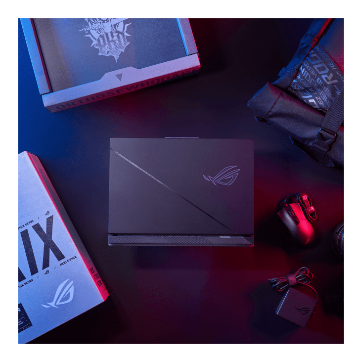 ROG Strix SCAR 18 (2024 г.) – технологично чудо