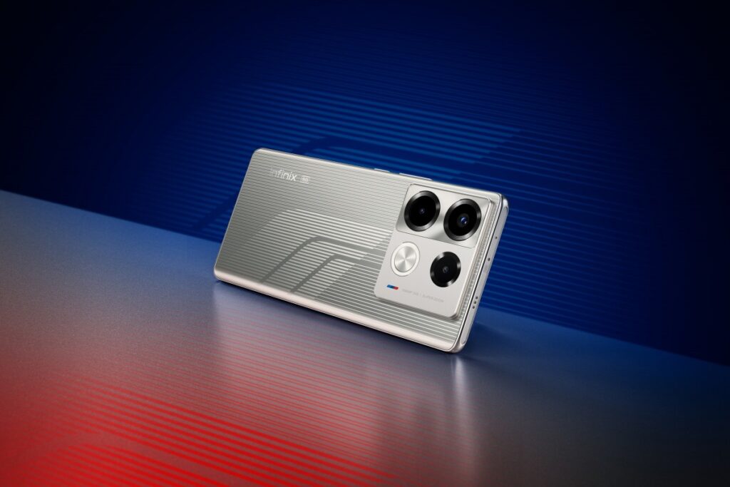 Представиха смартфоните Infinix Note 40 Series Racing Edition, разработени съвместно с BMW