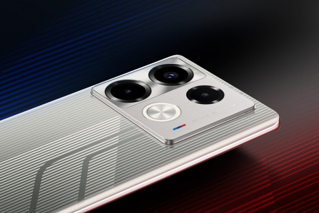 Представиха смартфоните Infinix Note 40 Series Racing Edition, разработени съвместно с BMW