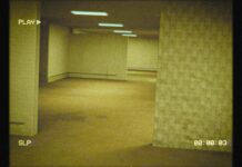 Мистерията на интернет легендата The Backrooms е разгадана