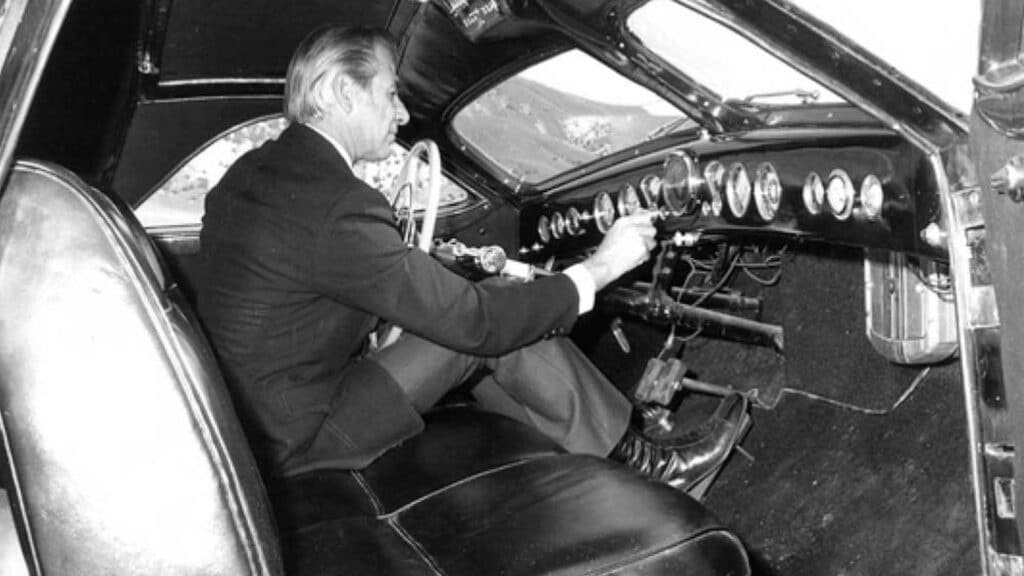 Концепти от стария скрин: 1938 Phantom Corsair